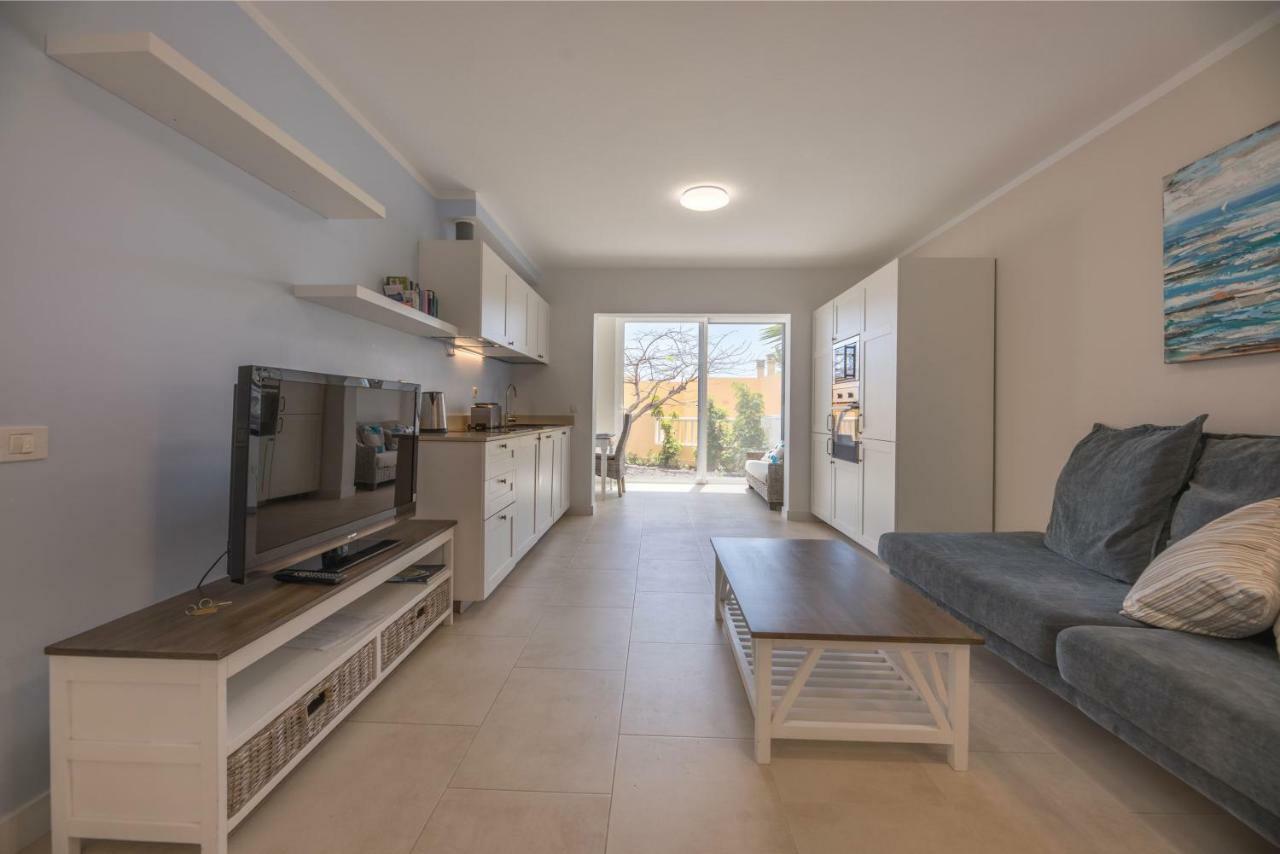 Apartment Ampio Luminoso 3 Camere 3 Bagni Giardino Quiete Wi-Fi *