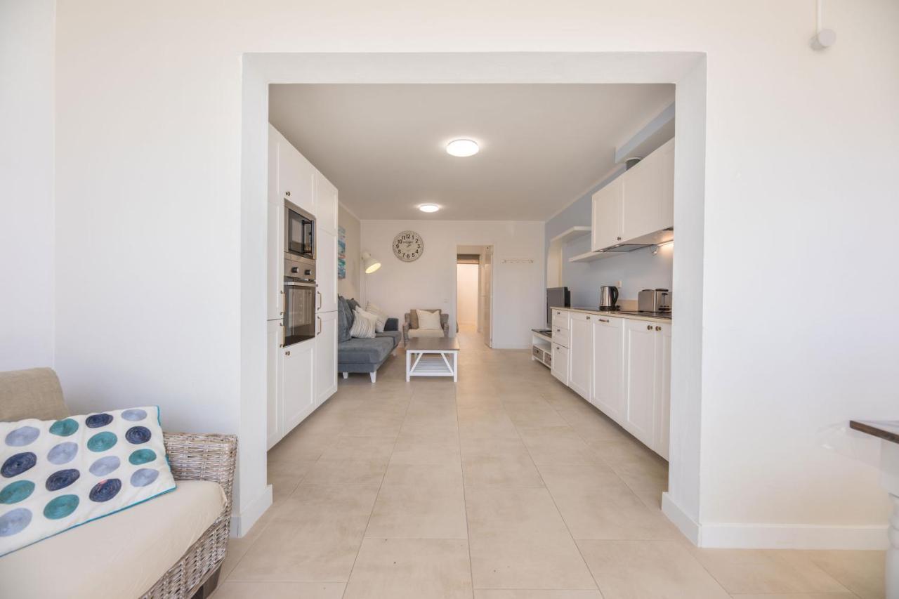 Ampio Luminoso 3 Camere 3 Bagni Giardino Quiete Wi-Fi Apartment *